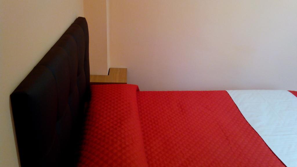 Pension Las Palmeras Lalin Room photo