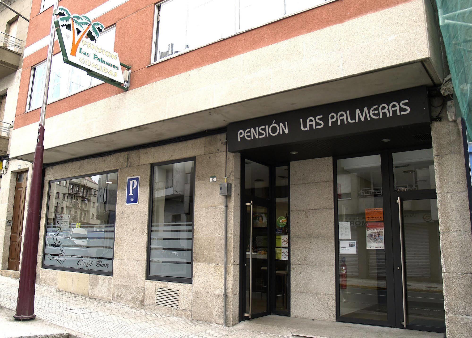 Pension Las Palmeras Lalin Exterior photo